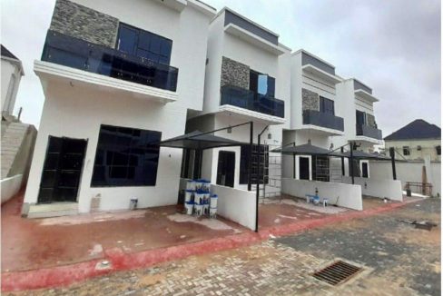 LUXURY 4BEDROOM FULLY/SEMI DETACHED DUPLEX