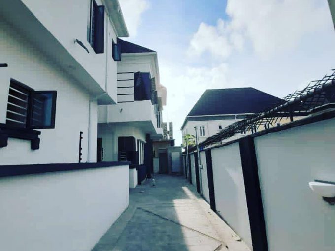 4 Bedroom semi detached Available for Sale at orchid road eleganza Lekki