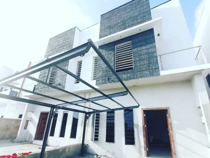 4 Bedroom semi detached Available for Sale at Ikota Lekki