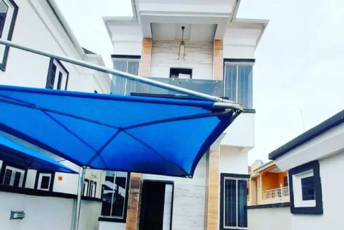 Luxury 5 Bedroom Detached Duplex For Sale